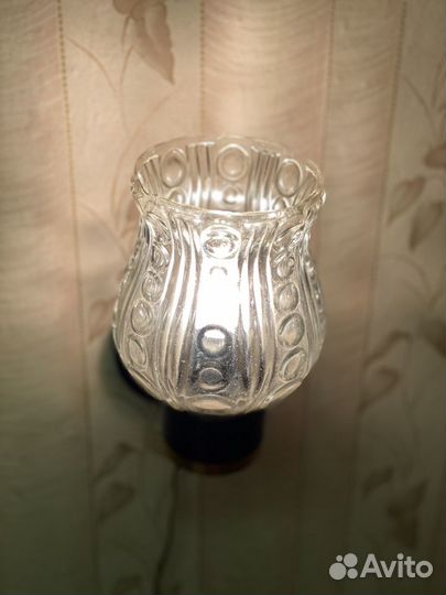 Светильник бра