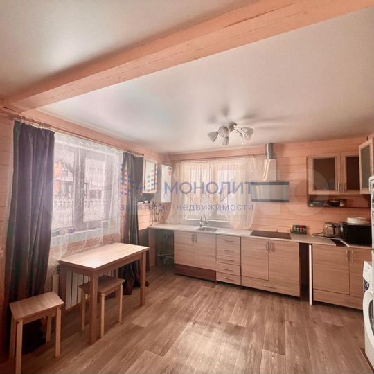 Дом 55 м² на участке 7,7 сот.