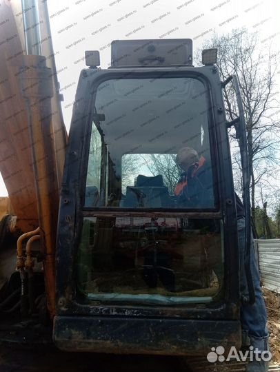 Стекло лобовое верхнее на автогрейдер xcmg GR215A