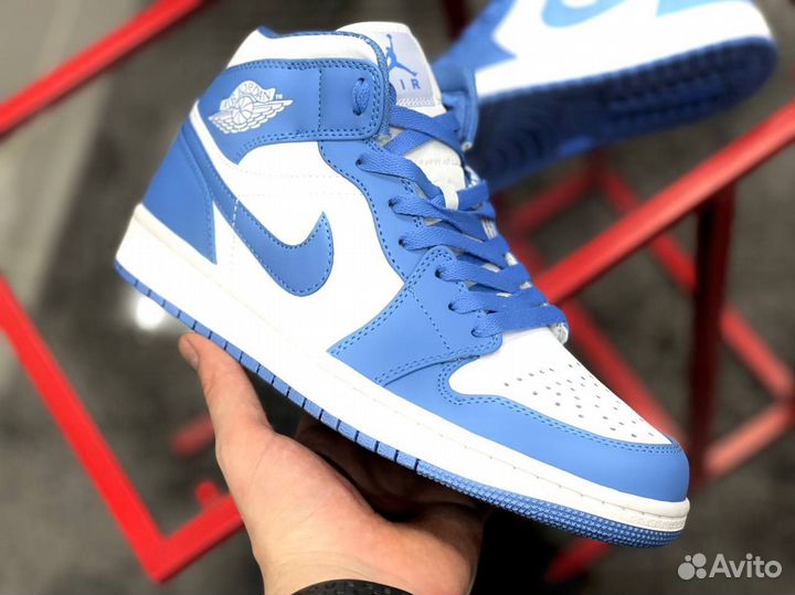 Кроссовки Nike Air Jordan 1 Mid Unc Blue