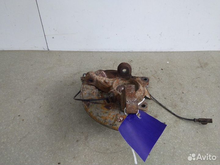 Кулак поворотный передний правый Geely emgrand EC7