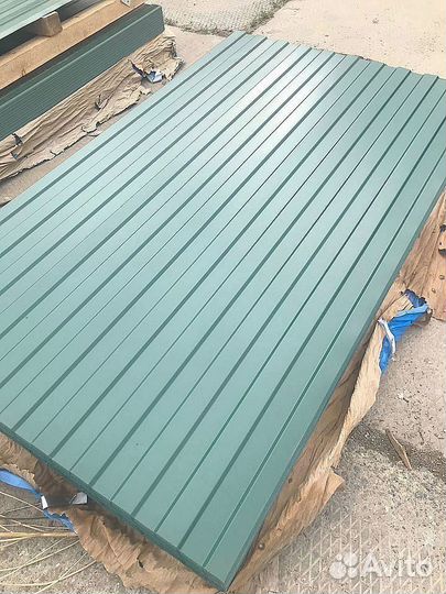 Профнастил зеленый (RAL 6005)