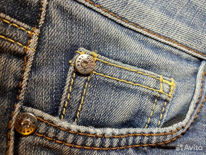 Продам джинсы Guess