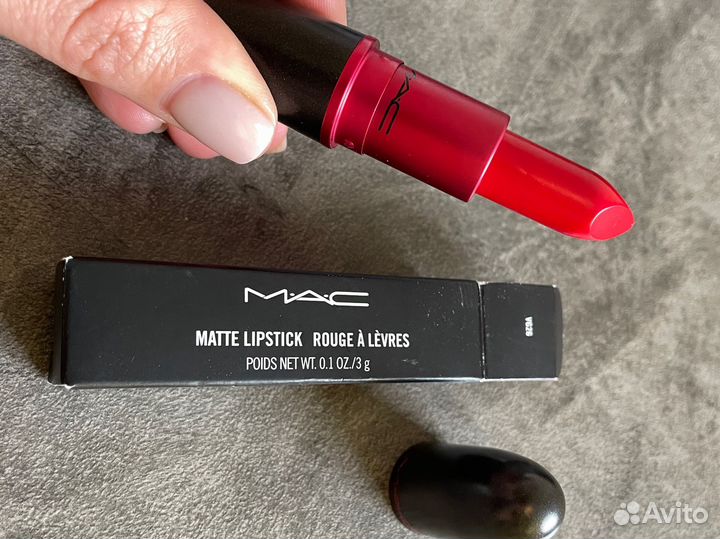 Помады MAC