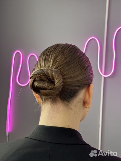 Визажист/макияж/стилист по волосам /свадебный