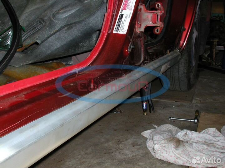 Пороги Toyota Avensis 1 ремонтные кузовные