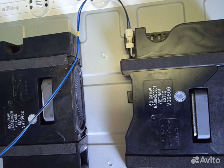 Запчасти на телевизор 50um7300plb