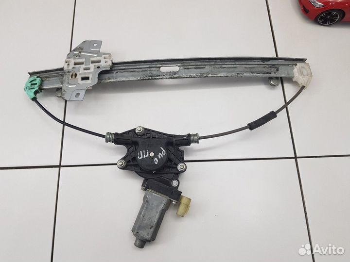 Стеклоподъемник передний правый (Kia Rio)