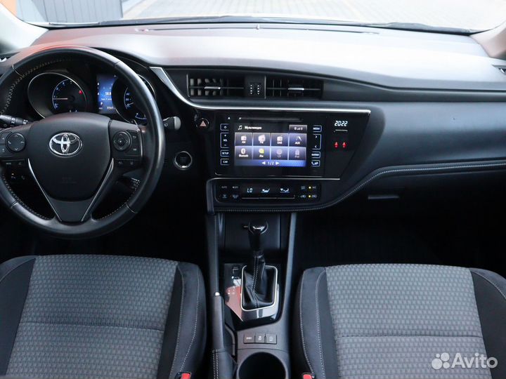 Toyota Auris 1.2 CVT, 2018, 77 317 км