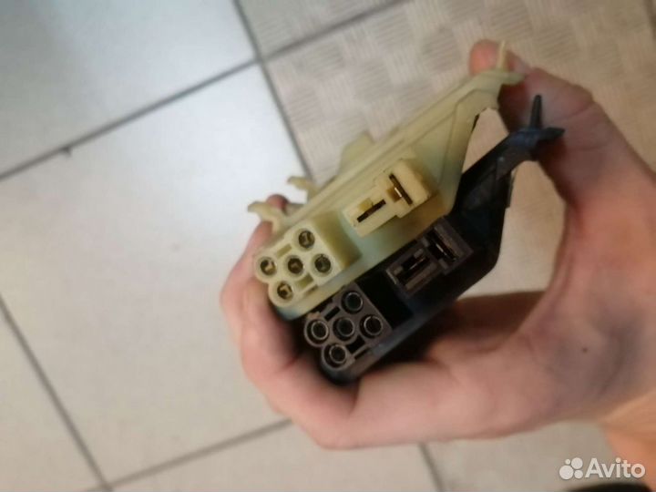 Резистор отопителя Volkswagen Passat B3 / B4, Audi