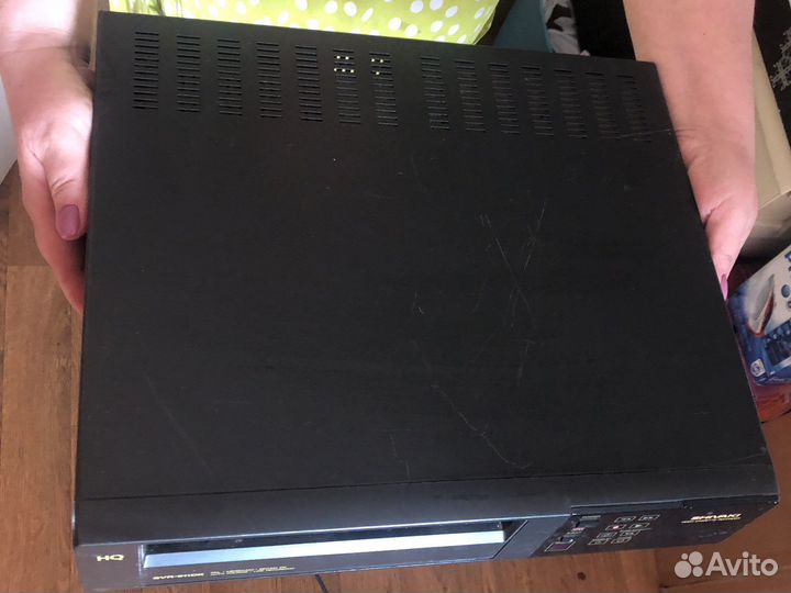 Видеомагнитофон