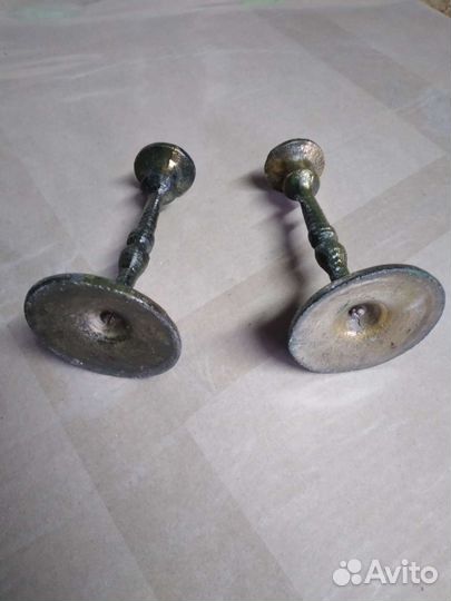 Старинный подсвечник бронза