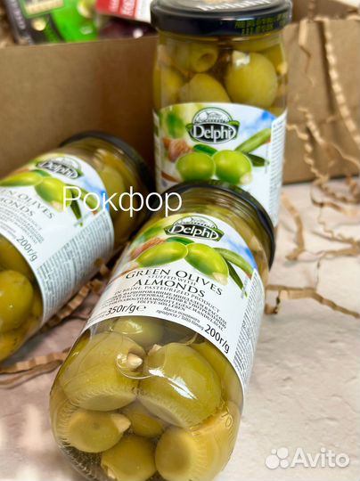 Оливки фаршированные миндалем в рассоле Греция