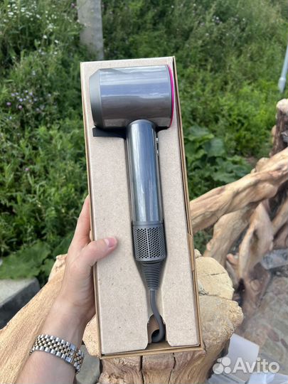 Фен Dyson supersonic hd08 / расческа Dyson