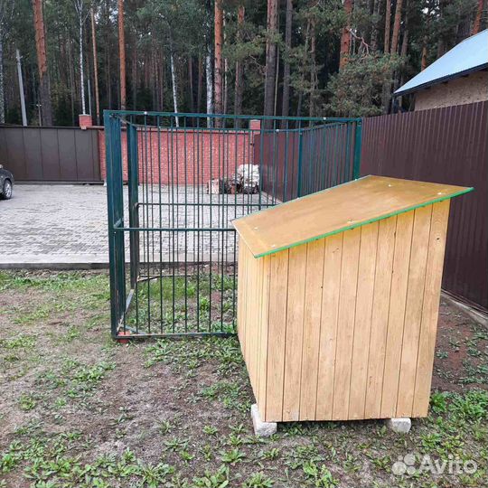 Вольер для собак с утепленной будкой