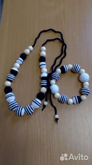 Набор. Бусы и браслет для мамы и малыша