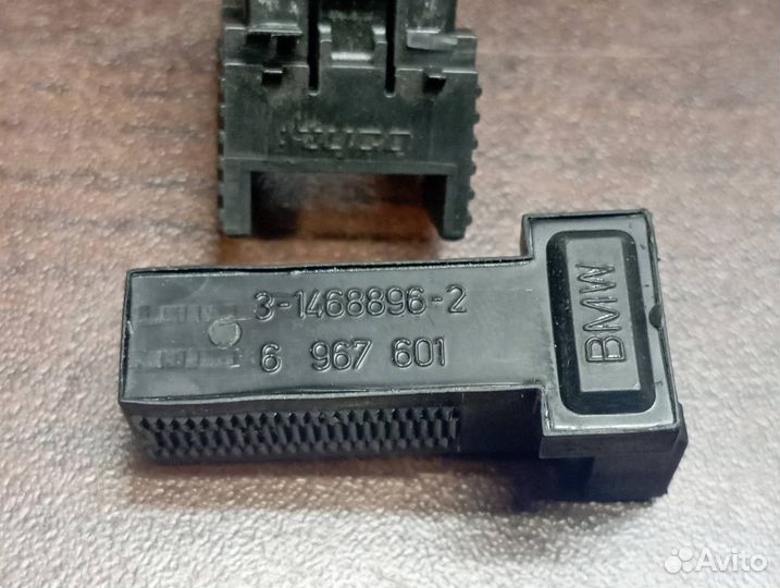 Датчик стоп сигналов BMW F10, F02, F12