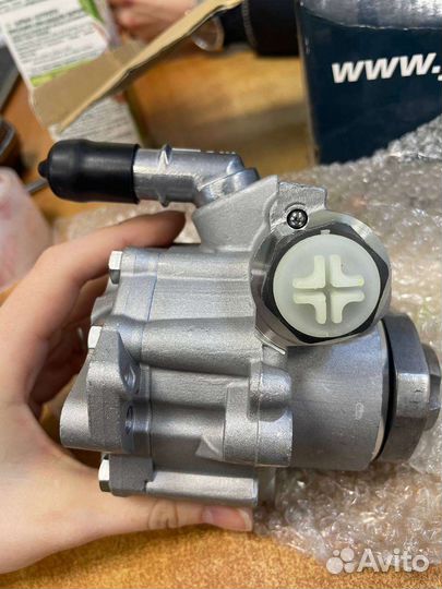 Насос гидроусилителя volkswagen