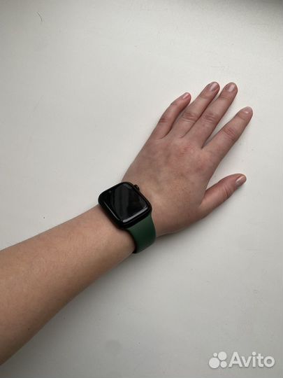 Часы apple watch 7 45 mm green