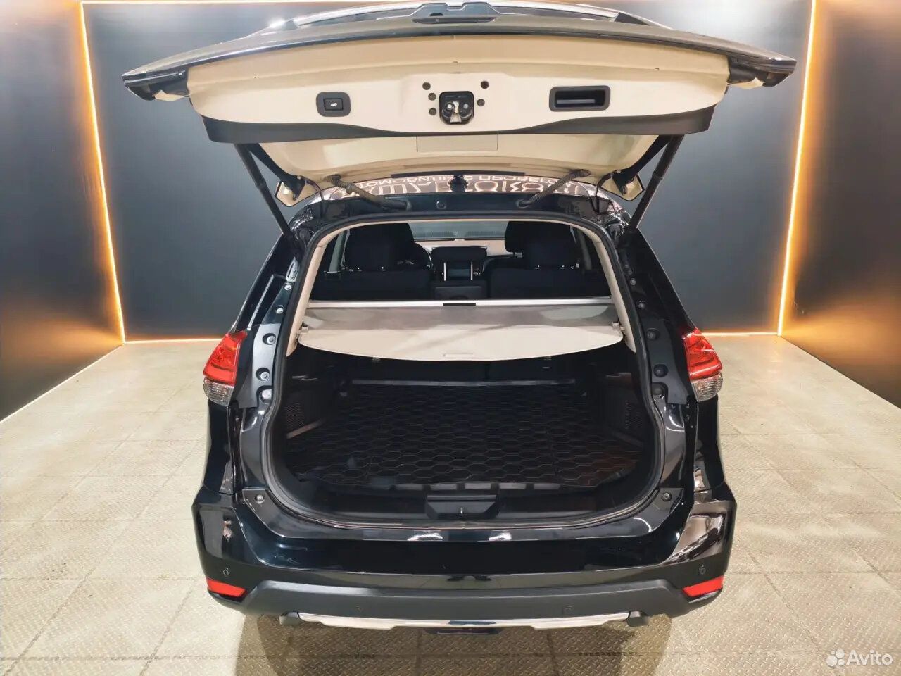 Nissan X-Trail 2.0 CVT, 2019, 211 800 км