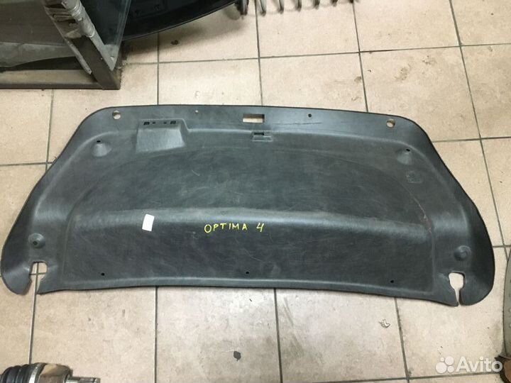 Обшивка крышки багажника Kia Optima 4