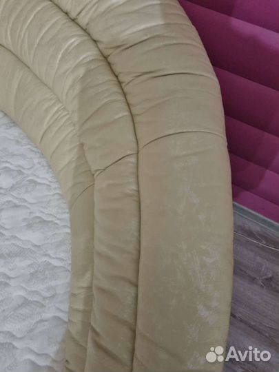 Кровать круглая Италия