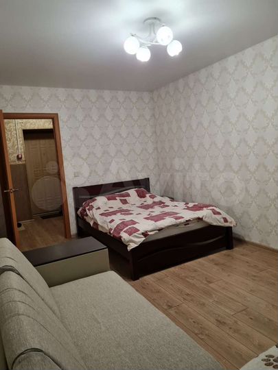 2-к. квартира, 53 м², 1/12 эт.