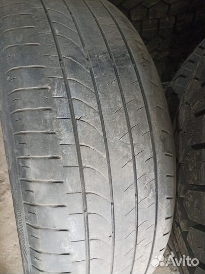 Bridgestone Dueler H/L 33A 235/55 R20 102V