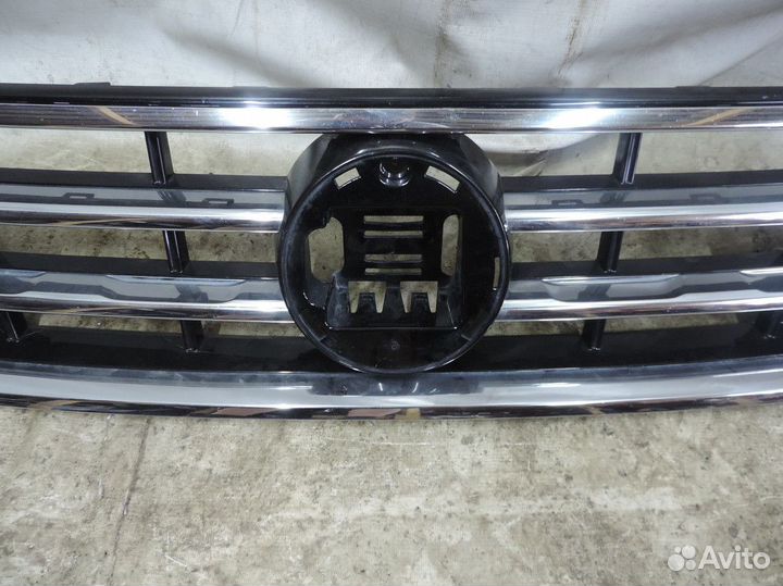 Решетка радиатора Volkswagen Tiguan 2020