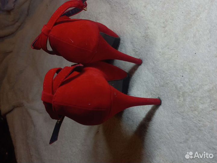 Туфли женские новые