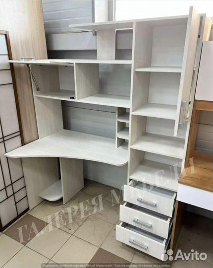 Стол компьютерный угловой новый