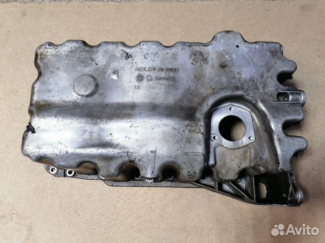 Поддон двигателя масляный Audi, VW, VAG 06F103603