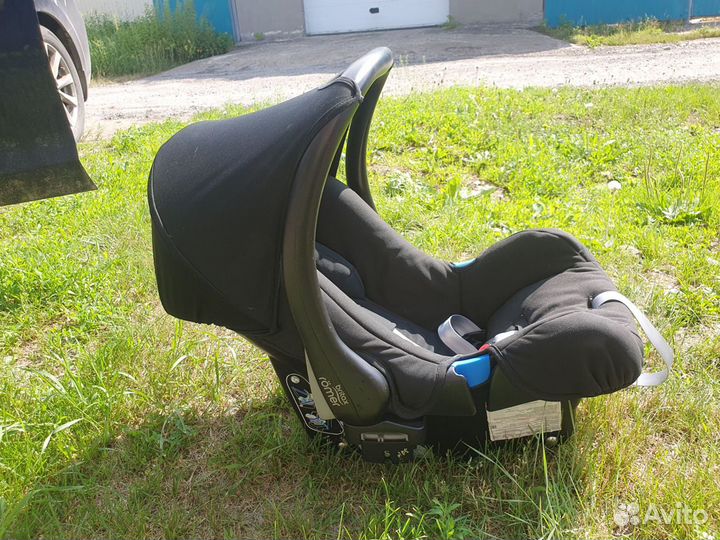 Автокресло britax romer baby safe (автолюлька)