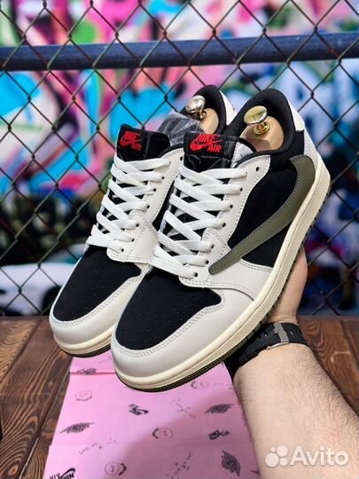 Кроссовки nike air jordan 1 low travis scott