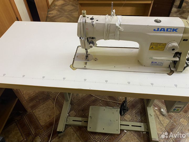 Промышленная швейная машинка jack
