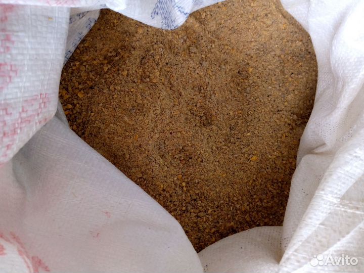 Соевый жмых в мешках по 40 кг 55% протеина