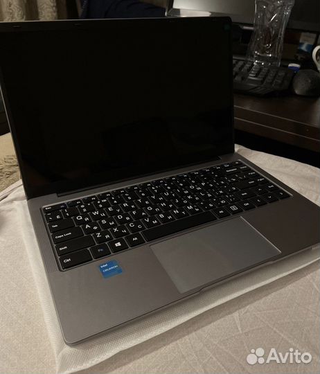 Ноутбук на запчасти 14.1