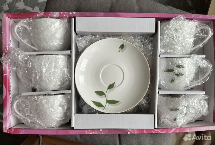 Чайный сервиз из костяного фарфора, 12 предметов