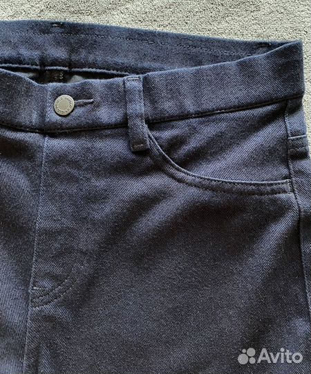 Джинсы Uniqlo