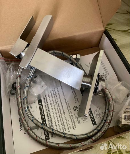 Смеситель для раковины