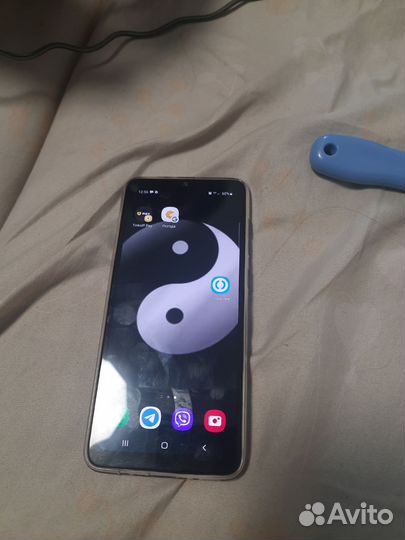 Samsung Galaxy A70, 6/128 ГБ