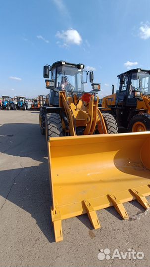 Фронтальный погрузчик Lonking CDM833, 2023