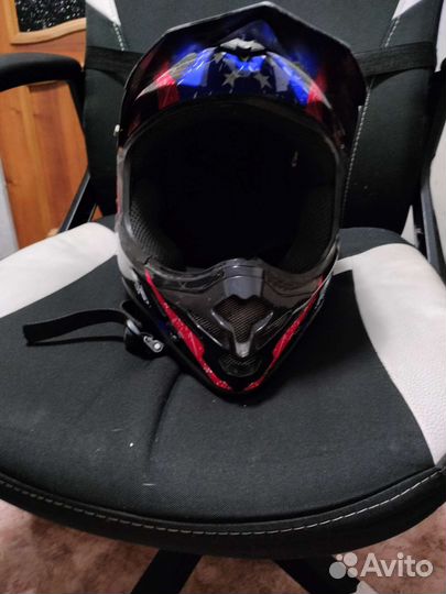 Красивый шлем