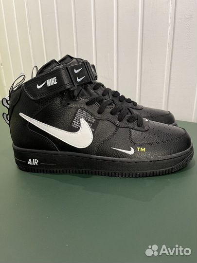 Кроссовки Nike Air Force 1 Mid '07 LV8