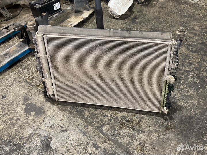 Кассета радиаторов на Форд Транзит 2.2