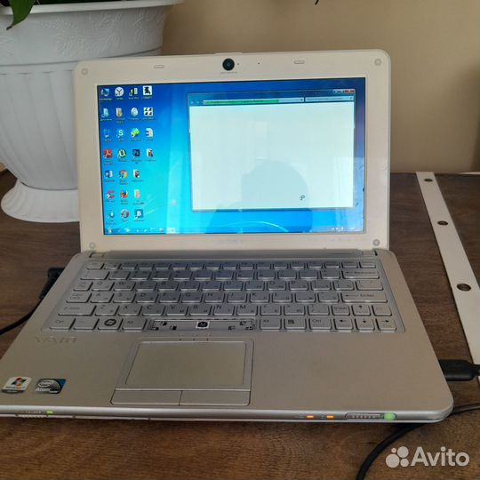 Продам нетбук sony vaio
