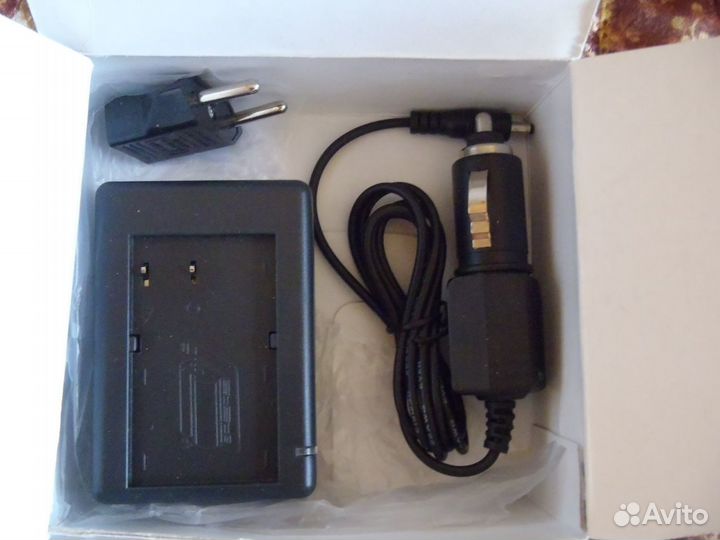 Зарядки фотоаппаратов / камер Pentax Sony + ретро