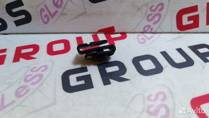 Пистон брызговика