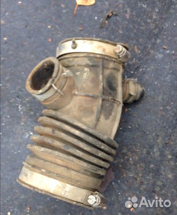 Гофра Nissan x-trail T 32 (Шланг воздуховода )