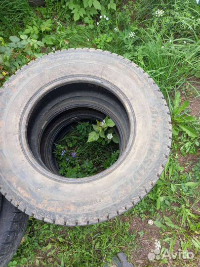 Bridgestone B-style 205/70 R15